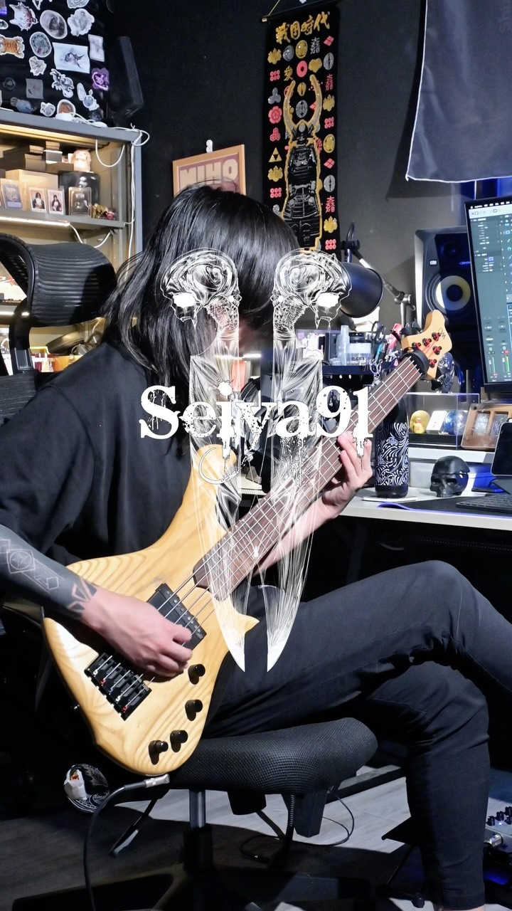 KANA-BOON _Torch of Liberty
Bass Cover By Seiya
_
#bass #fyp #貝斯 #basscover #kanaboon 縮圖