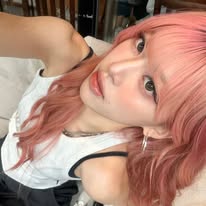 璇Suan Instagram 創作者頭像