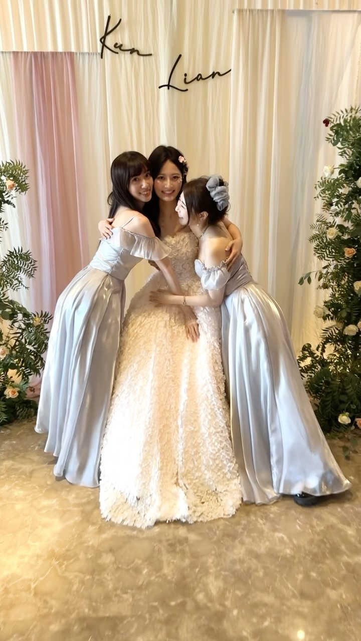 恭喜中正周子瑜風光婚禮💒1000倍感動(⁎⁍̴̛ᴗ⁍̴̛⁎)特此感謝舞蹈老師 @bliss__wei 👩❤️💋👩👩❤️💋👩 縮圖