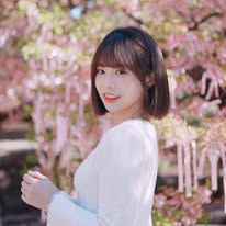 群群 卓立群 ⛤ 𝑪𝒉𝒖𝒏𝒏𝒊 Instagram 創作者頭像