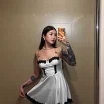 儂儂🌙Luna｜逆齡保養｜情慾美學顧問 Instagram 創作者頭像