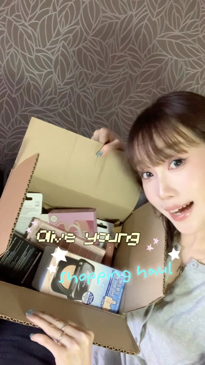 Olive young 大促開箱☆。.:*・゜
留言🫒我傳清單給你!
趕緊趁現在大促發出來!六月庫存✨
現在還有三麗鷗聯名(但剛看好像斷貨…😀)
總之有燒到快去下單!(心切🥹🥺🫶🏻)
🧺 #oliveyoung #開箱 #韓國化妝品 縮圖