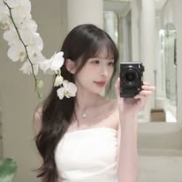 Mina Instagram 創作者頭像