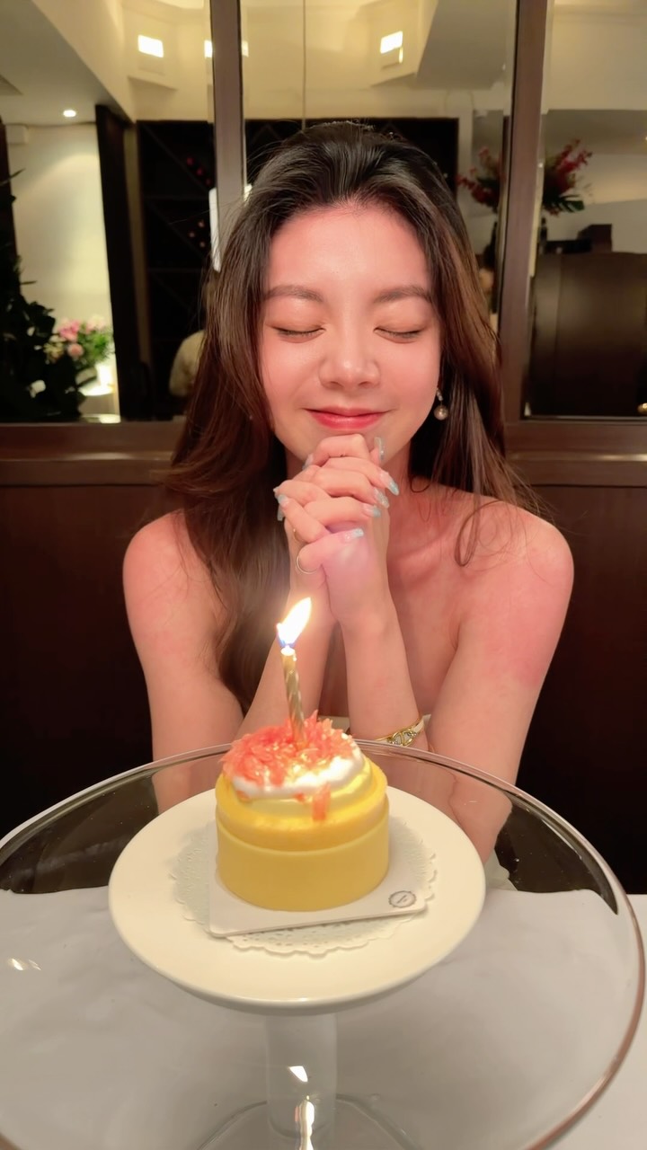 Grateful for the simple ones 🍀
.
.
.
#mystory #bdaygirl #birthdaywish #love 縮圖