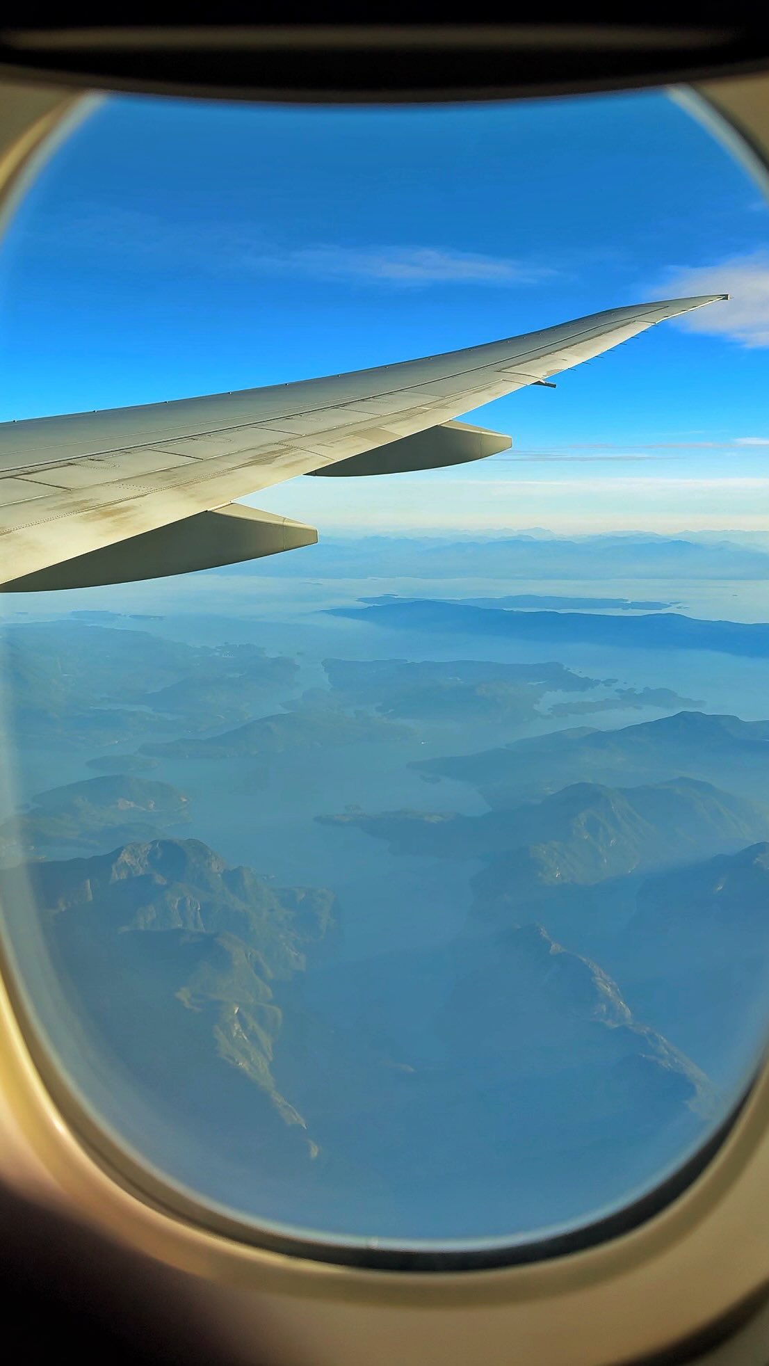 Hello ⛰️⛰️⛰️⛰️ 縮圖