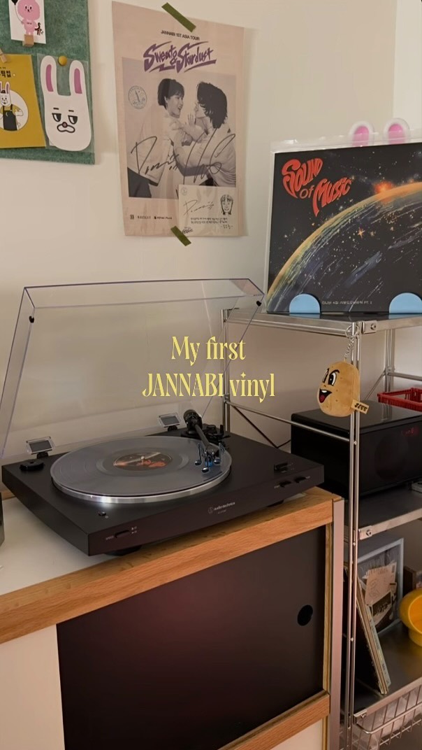 💿✨ ♪
終於擁有第一張 JANNABI 的黑膠 ⋯🥹🎶
滿足度 101 %

드디어 첫 잔나비 LP !!!
JANNABI - SOUND OF MUSIC

𓂃˚‧

#jannabi #vinyl #잔나비 #엘피 #黑膠唱片 縮圖