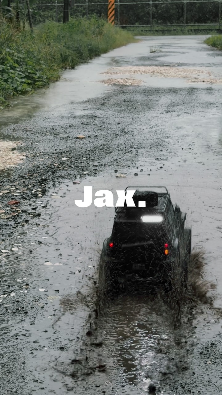 回屏東3天,3天都下大雨,只好玩牙控車 縮圖