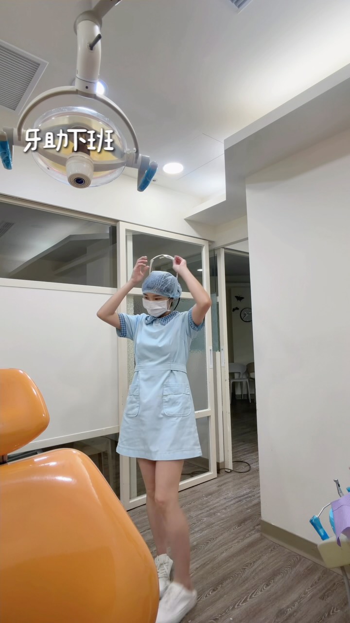 16年資歷廢廢牙助EP16
超速化妝術!🌪️
#牙助 #oralb #hellocik #婕樂纖 #彩棠 縮圖