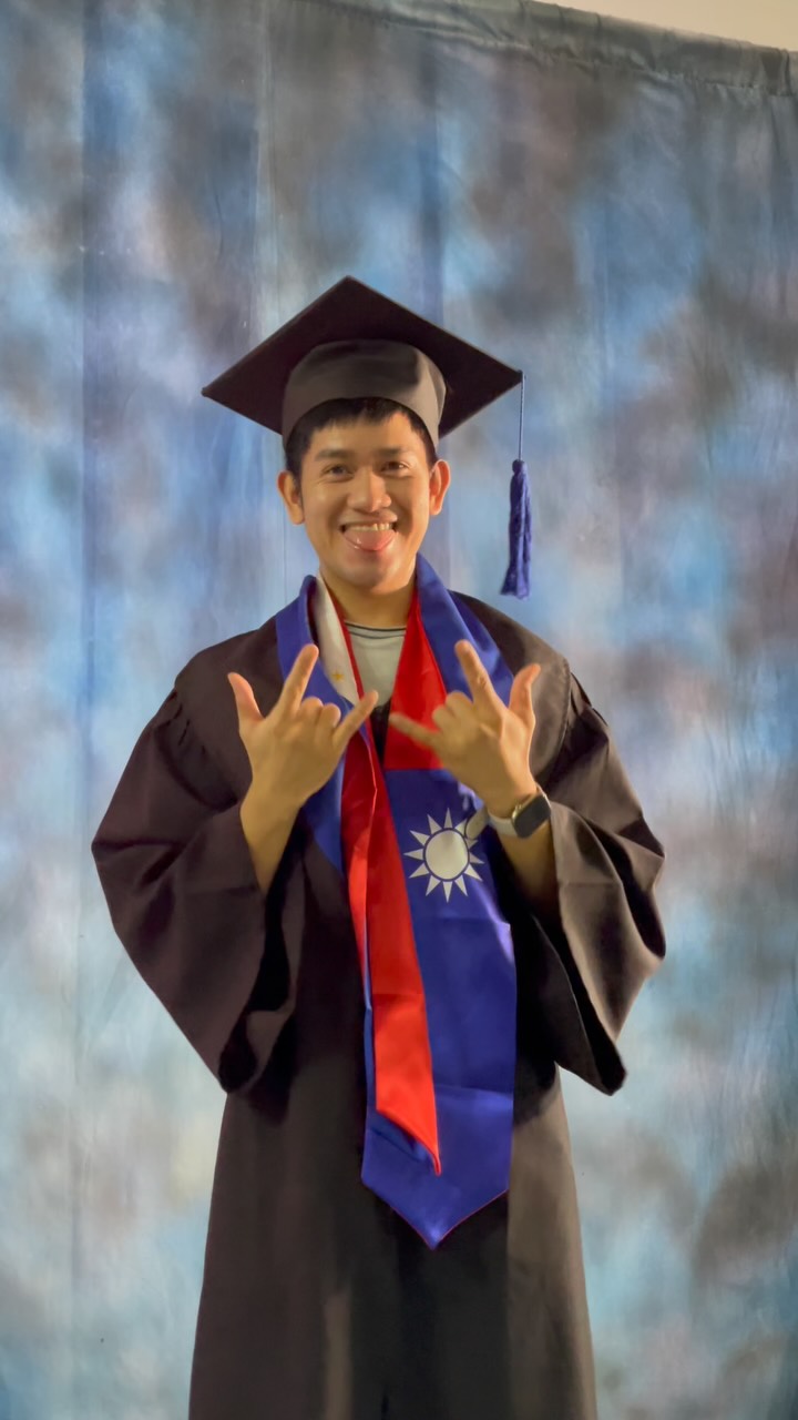 B T S 🎥
Thank you Lord 🙏
#fyp #reels #taiwan pinoy graduation 縮圖