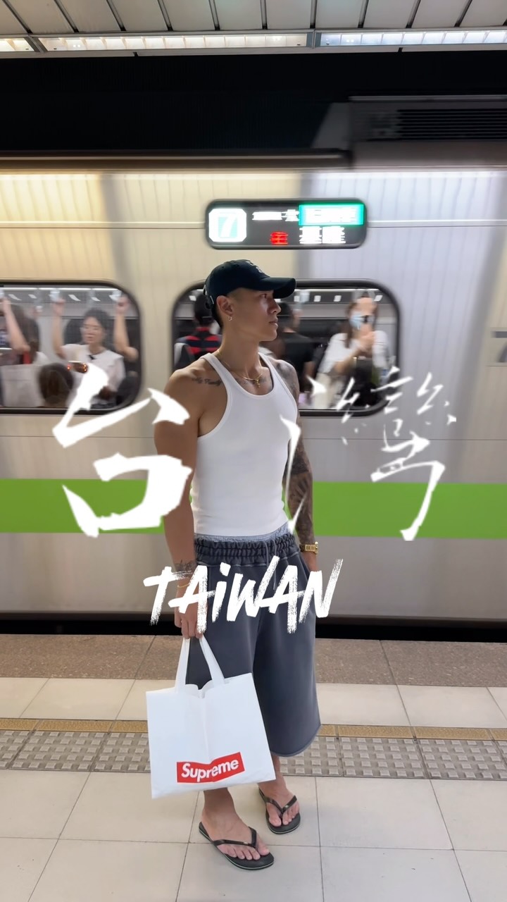 愛情列車長
#taiwan #台灣感性 #火車 #ootd #列車 縮圖