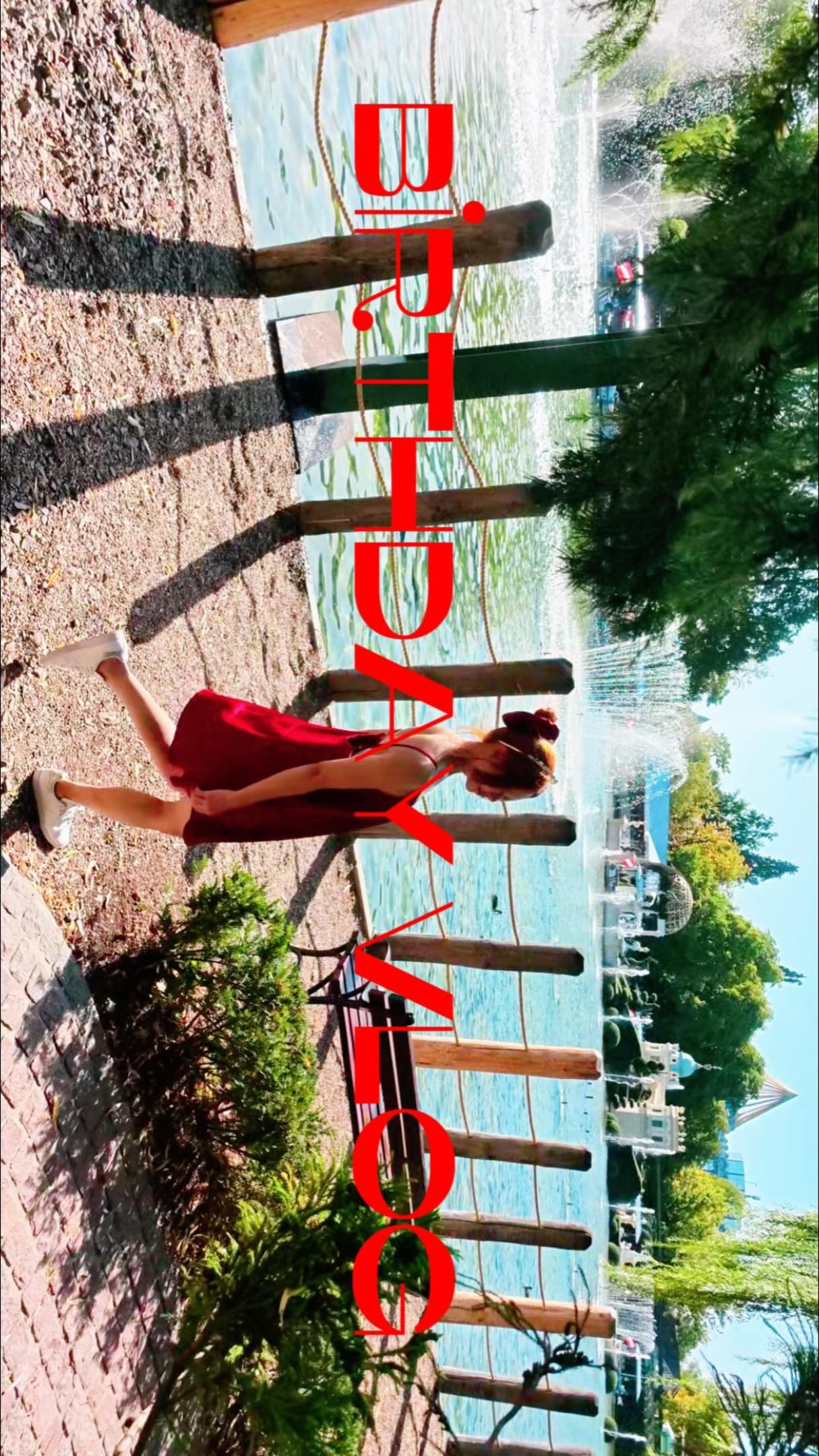 🇩🇪今年生日飛去歐洲最大的遊樂園 Europa-Park 玩爆一整天🎡!
當然要特別帶上全台灣最浮誇、最耀眼的全新美妝品牌~~
♠️QUESTME👑限量行李箱公關箱🧳!
內有底妝神級三部曲:
📀覓光幻顏妝前精華 💧
這瓶一抹毛孔直接柔焦!極致服貼還能提亮✨
上完還能看到臉上亮亮的💫底妝高級感直接靠這罐打底做好💛
但要注意上的時候不要來回揉搓會起屑!手法注意一下~~
等吸收後再上妝會更貼貼🤍
⚓️覓光無痕氣墊粉底 (我選QF302 IVORY) 💎
超精緻閃亮的外殼已經透露出完妝後的妝感🤩
水感持妝跟控油效果平衡得太好了!微米柔焦粉體把瑕疵隱形掉,
玩一整天下來,臉上是那種非常高奢的緞光,完全沒暗沉!
遮瑕⭐️⭐️持妝⭐️⭐️
(但我有搭配防水蜜粉做使用!供大家參考~
🇬🇩格式化卸妝膏 🌊
回飯店秒速休息救星!而且有高級香香的味道🤤
洗臉、卸妝、眼唇一罐搞定,連防水眼妝都能卸乾淨,
清爽完全不熏眼,洗完肌膚水潤不緊繃~~~
一整天瘋玩雲霄飛車、風吹日曬又爆汗,
原本以為底妝會直接慘敗,結果居然戰鬥力全開,全程高級緞光在線✨
看到這邊大家應該猜到這個氣場爆棚的新品牌
是哪位歐美感台灣女藝人創立的了吧😍?
🗣️「剋就給他剋啊!那男人那麼沒用,畫個 Highlight 就死掉了,那我也沒辦法啊。真的是,這個男人不要也罷!」
真的太期待薔薔下次出打亮啦😍😍😍
/
#QuestMe #妝是武器 #findyourself @qm_questme 縮圖