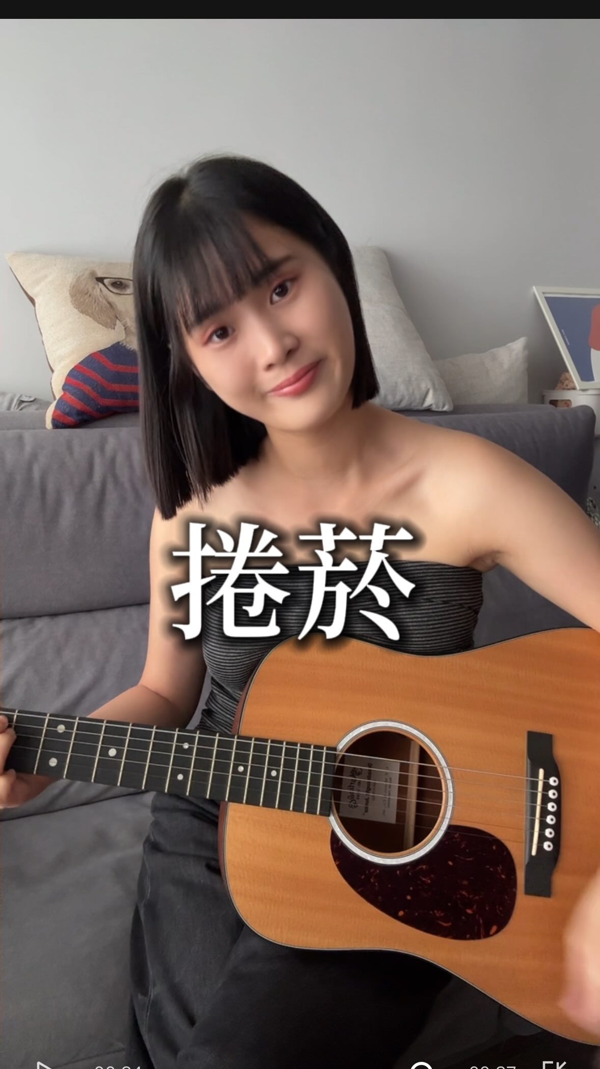 解鎖人生第一首自彈自唱🎸✨
30歲這年突然一個念頭
我要學吉他!!!!!
其實在要上課之前我掙扎了一下🤏🏻
都這把年紀了,學得起來嗎?
生活就夠忙碌了
我還有心力學新的樂器嗎?
現在我可以告訴你:可以,只要有心就可以
快分享給每一個想嘗試,卻還不敢跨出第一步的朋友吧
-
但剛開始手指頭真的好痛🥲
菜逼八請大家手下留琴
我會努力練琴的💪🏻
#捲菸 #美秀集團 #吉他 #自彈自唱 #cover 縮圖