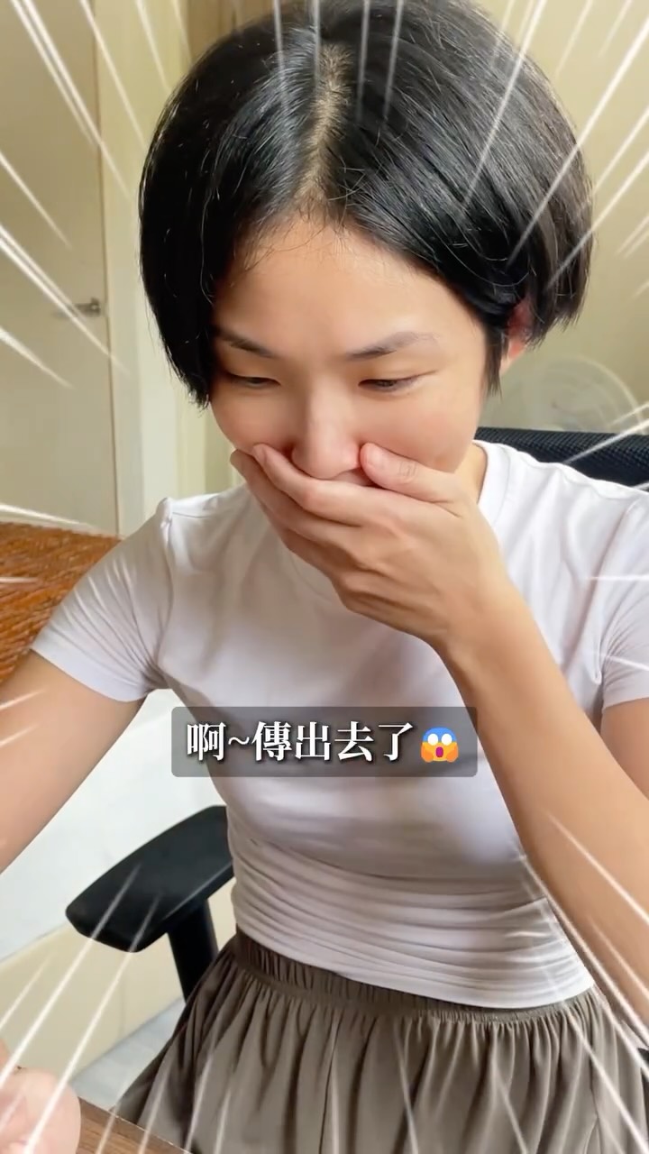 這篇是我怎麼開始經營自媒體的故事😆
👉🏻追蹤 @i_mei_wang 跟你分享更多生活小技巧
其實我真的沒有想很多
就不小心這樣走到現在
就這樣變顧家
邊經營自媒體
一開始真的會緊張
但沒想到繼續不小心
也得到了好多好多
如果你也對經營自媒體也有興趣
歡迎留言「不小心」
我分享我的經驗給你
#小技巧 #生活小技巧 #家事小技巧 #生活智慧王 #自媒體 縮圖