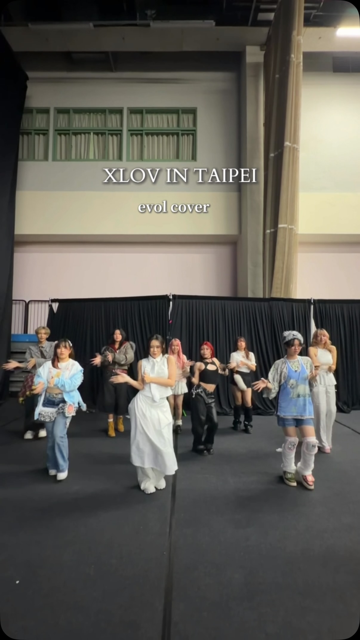 |XLOV IN TAIPEI|
認識很多香港🇭🇰的evol
大家一起跳SERVE太喜歡了🥰
攝影師:me
不要找我在哪 我是舞癡
#XLOV #xlovintaipei
#Serving_X #evol 縮圖