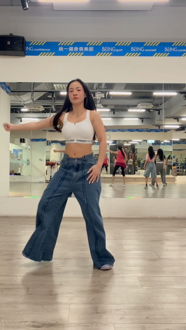 倒數兩堂mv課
WET-J.Y.Park dance cover
🏫@beingsport_taiwan
🕺🏻@pitau_man 縮圖