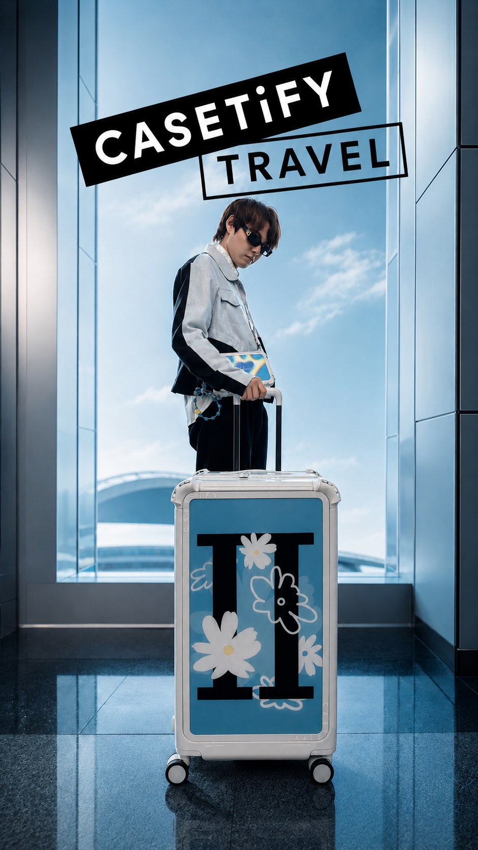 Not everything I wear is clothing.
The bag.
The suitcase.
The little details.
They’re all part of the fit.
這次把藍白色的 CASETiFY Travel 直接搭進機場穿搭裡。
94.4L 行李箱+硬殼斜背包,一大一小剛好把整套旅行造型完成。
Travel light.
Dress loud. ✈️🩵
@casetify_taiwan
@casetifytravel
#casetifytravel 縮圖
