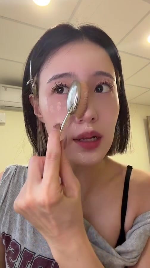 久々ライブ配信やでぇ
話しすぎて口から生まれたんかなぁ 縮圖