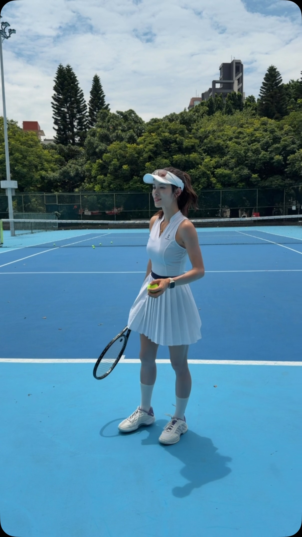 Hi Tennis lovers, let’s hit the court with Nordicdots! 🎾
Thanks @nordicdots 🖤🤍💙
#tennisdress #tennisracket #servingtraining 縮圖
