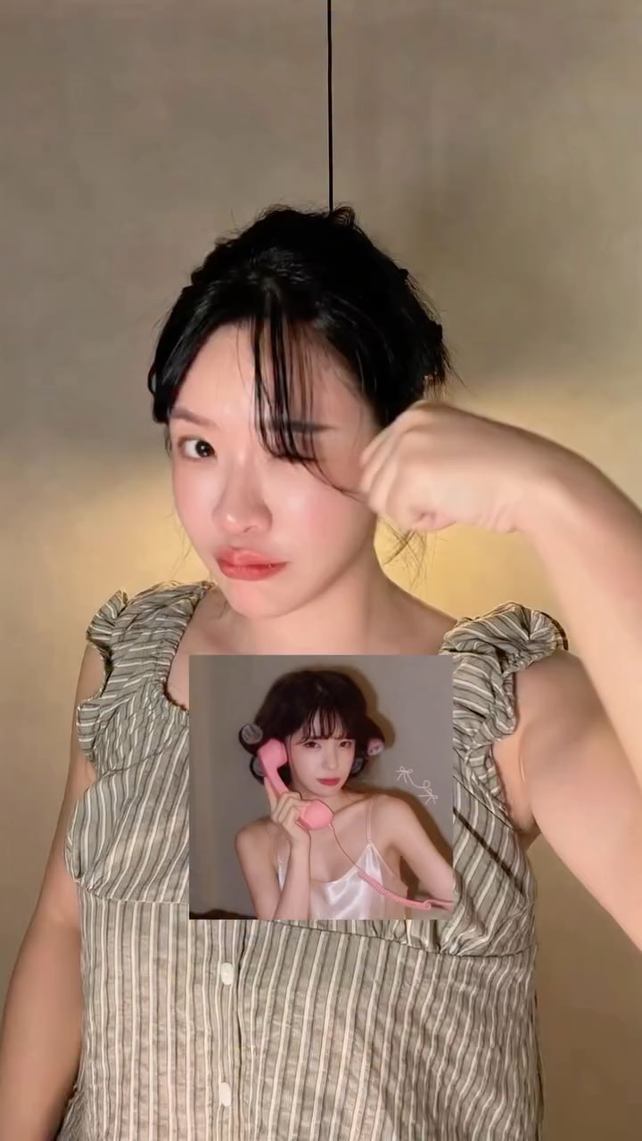 阿姨年輕度盡力了,畢竟差了一輪
跳完之後立刻喝兩組阿達,放鬆一下!🤣
#李多慧 仿妝 縮圖