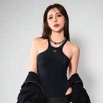 藍辰語 Instagram 創作者頭像