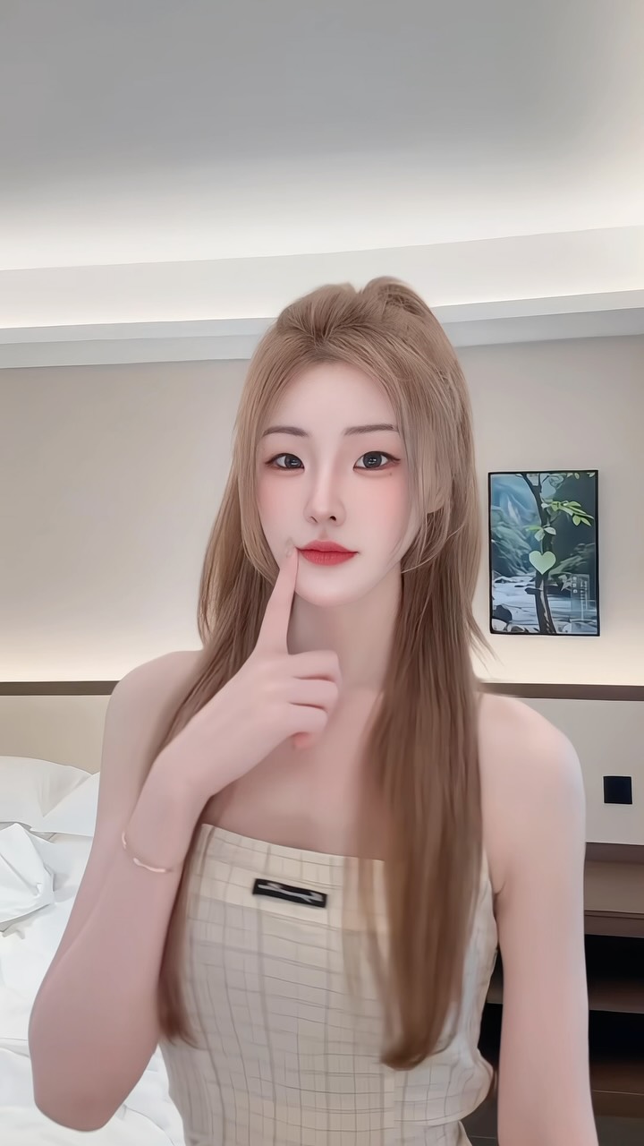 一般下午出現 我怕你早晚愛上我🥴
#反差 #跳舞 #直播主 #主播招募 縮圖