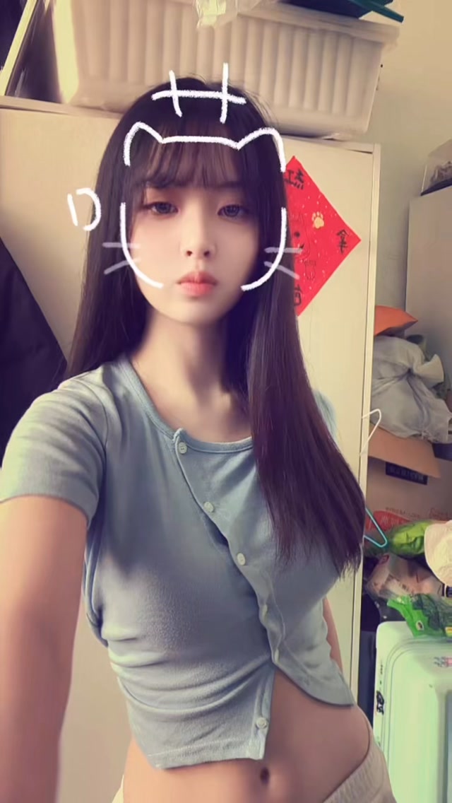 藍色看起來顯腰細⁎⁍̴̛ᴗ⁍̴̛⁎
(最近天氣不太好…上下班要注意安全)
-
#girl 縮圖
