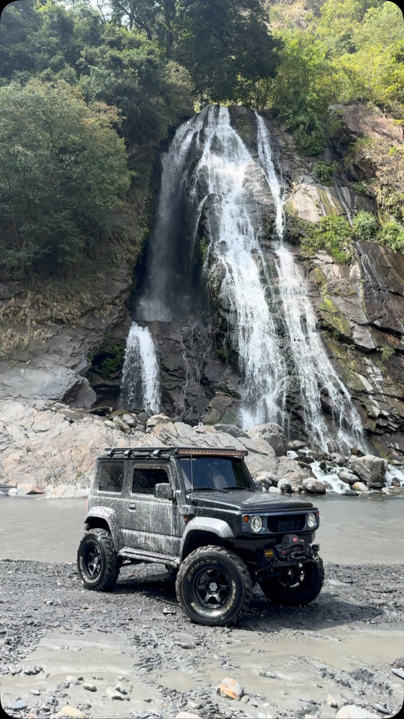 五秒鐘的石城瀑布
#jimny #角落怪物 #jimny4x4 #jimnyoffroad #jimnyjb74 縮圖