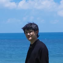 否思 Fourz Instagram 創作者頭像