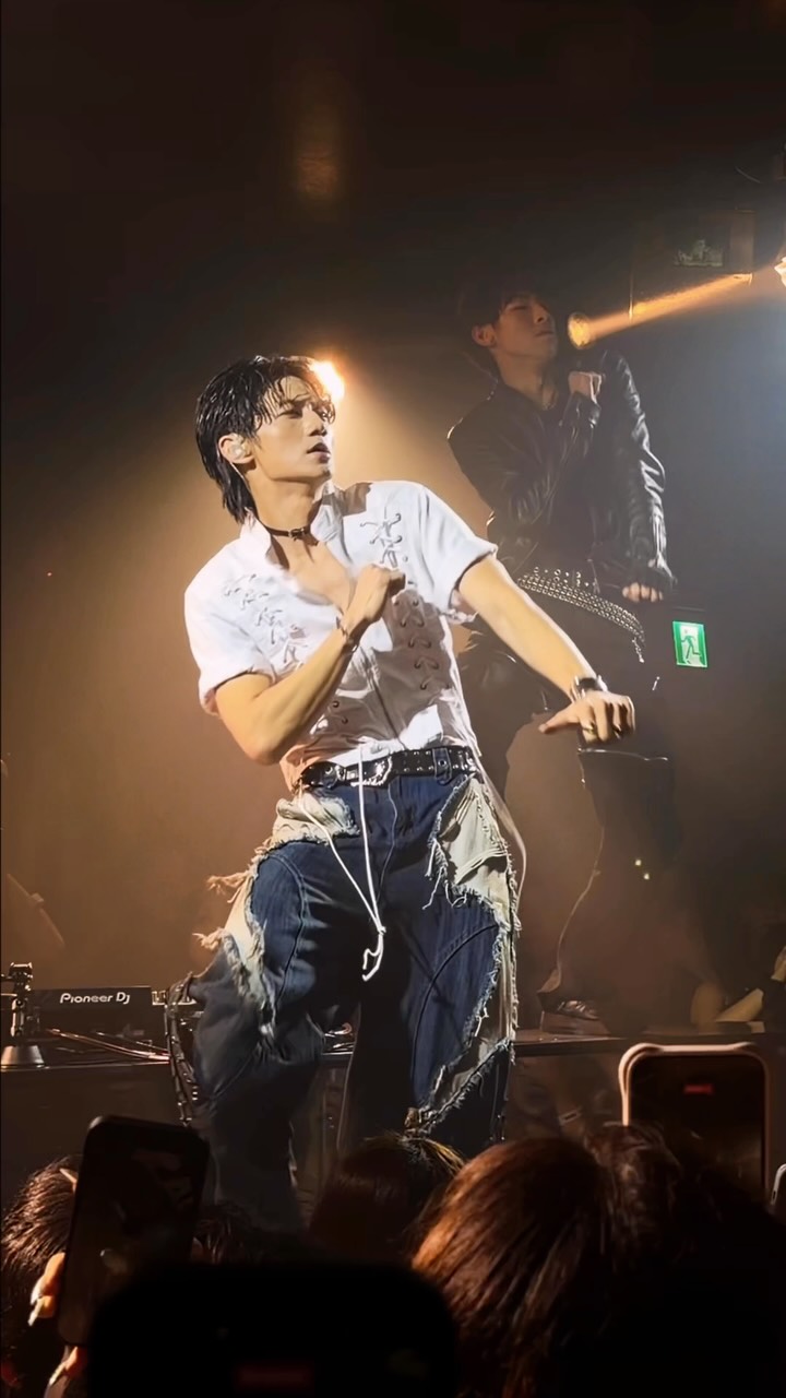 bBAaAddDddDDdd?

#ateez #bad #dance 縮圖