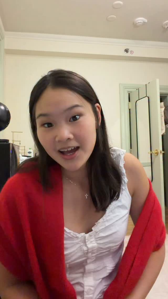I can’t believe I’ve been here for less than two weeks and am already starting to see Harvard as home. The people truly do make the place, and I’m just so excited for all that is to come !!! 

#college #harvard #freshman 縮圖
