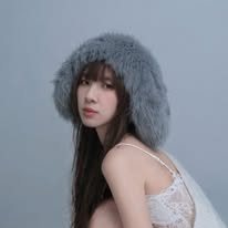 𝐕𝐈𝐕𝐈 胡小咪 Instagram 創作者頭像