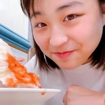 RinRin玲玲 Instagram 創作者頭像
