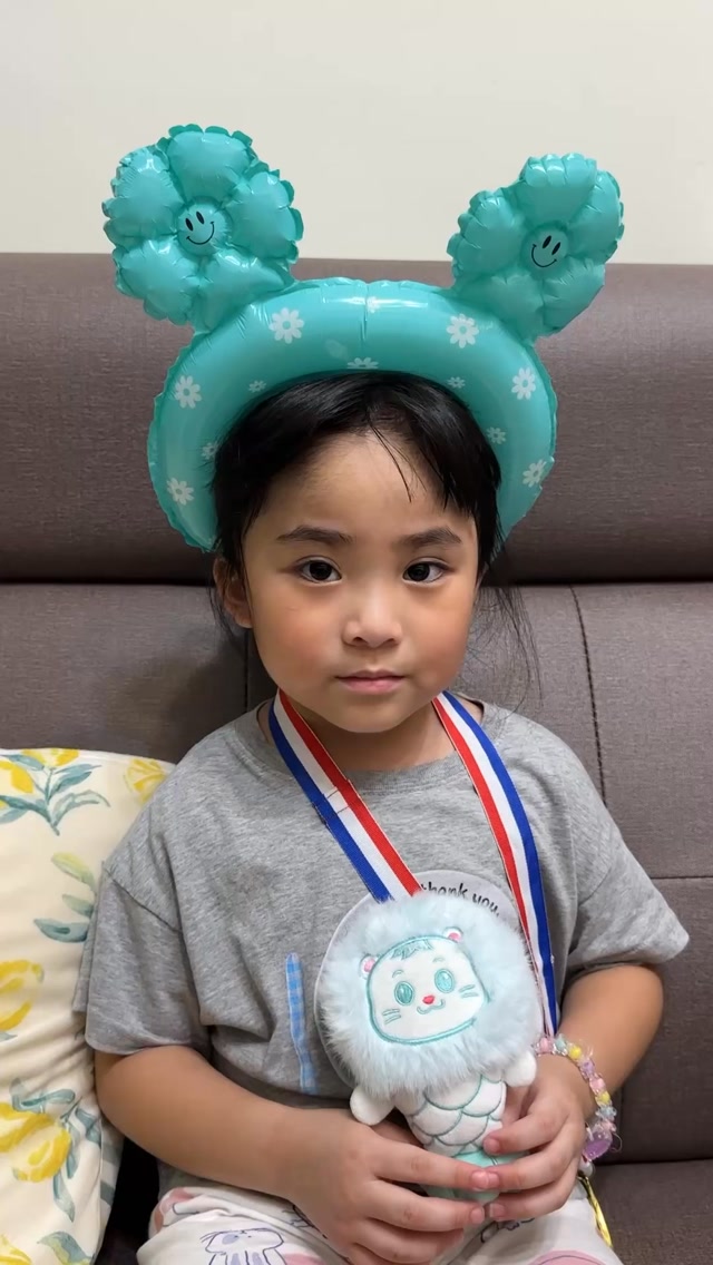 聽說Netflix上蓋比的娃娃屋要上最新的14季了
這位姑娘非常期待
#騙人生女兒 
#育兒日常 
#米寶meeple 
#蓋比的娃娃屋 縮圖