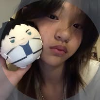 시 청 （詩晴） Instagram 創作者頭像