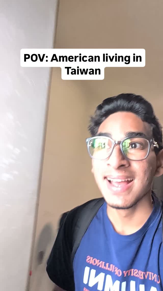 Even the garbage trucks sing
#taiwan #fyp #funny #american #chinese 縮圖
