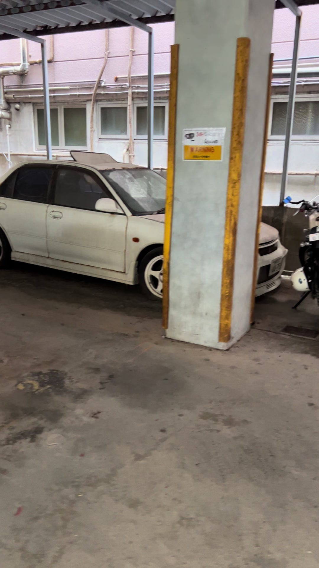 曾經改裝廠的作品，如今卻靜靜的慢慢被時間遺忘⋯ #靠給雞嘎 #jdm #evo #beatbox #fyp 縮圖