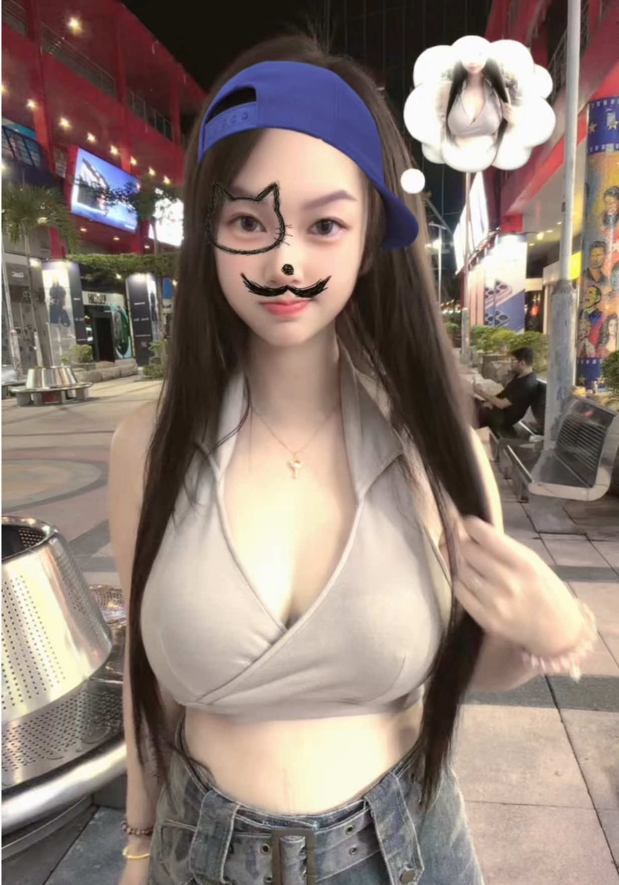 E人養成計畫 #一個賣醉蝦的女子 #E 縮圖