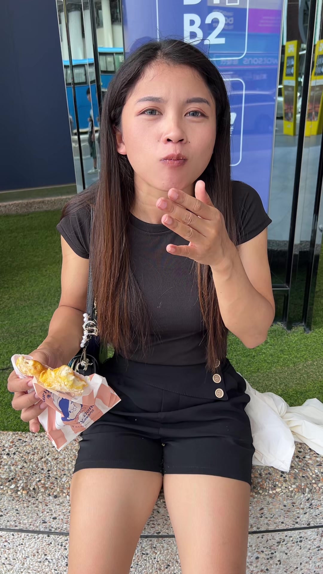 😂😂 縮圖